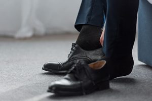 Proper footwear can help with hammertoe pain