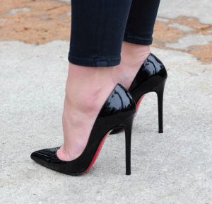Wearing stilettos for extended periods of time can cause tingling heels.