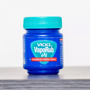 Vicks VapoRub may have some anti-fungal properties, but there are more effective treatment options available.