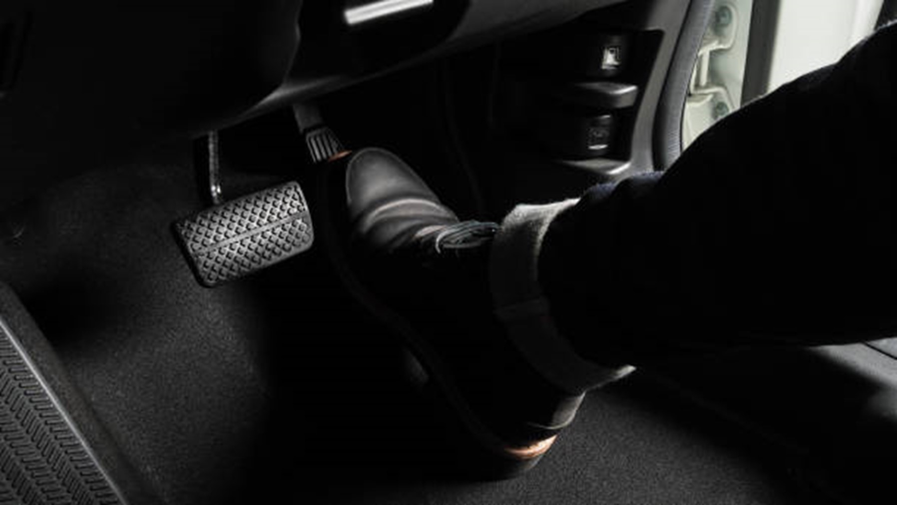 What Causes Driver's Foot and How Is It Treated?